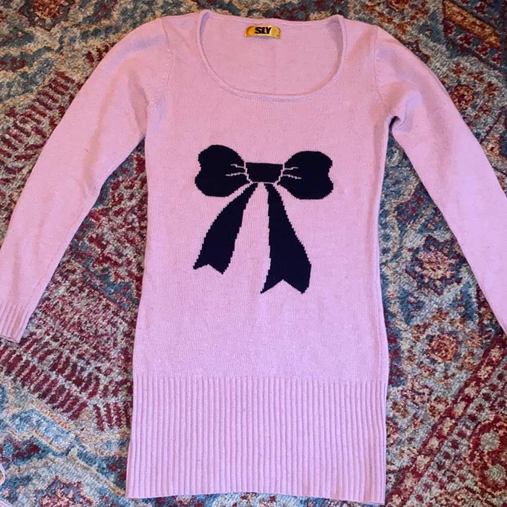 SLY Lilac 100% Wool Sweater